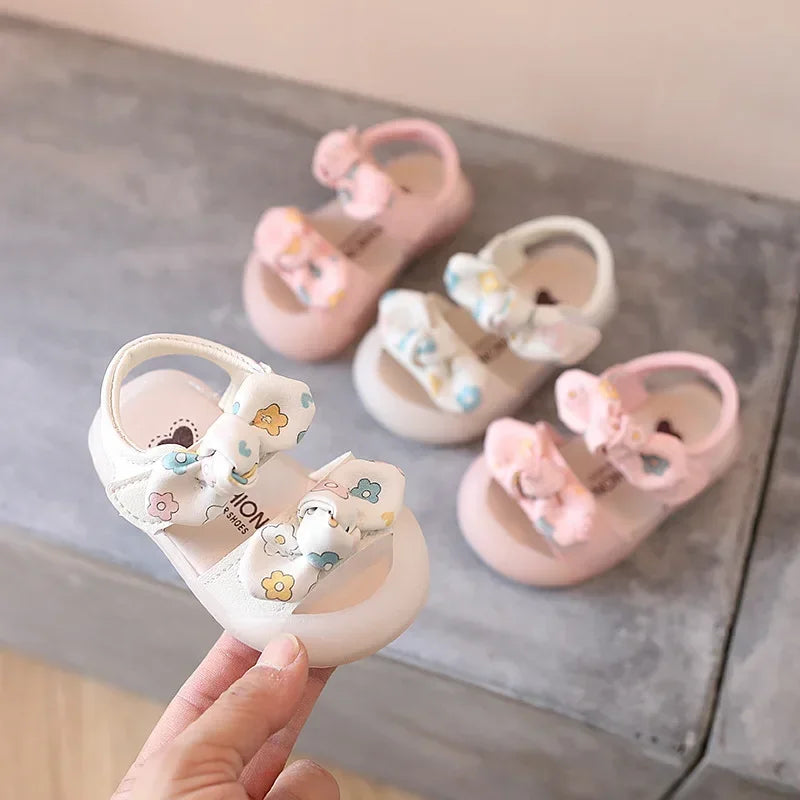 2026 Princess Style Butterfly Knot Soft Sole Sandals for Girls Baby Girl Summer Cute Shoes Children's Footwear PVC Bottom